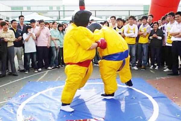 趣味运动会：超级相扑