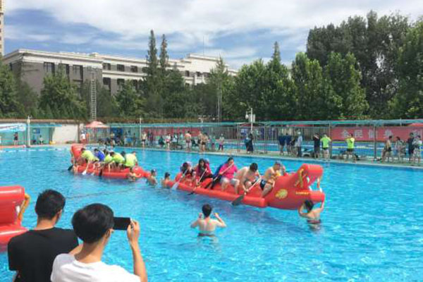 水上运动会：水上龙舟
